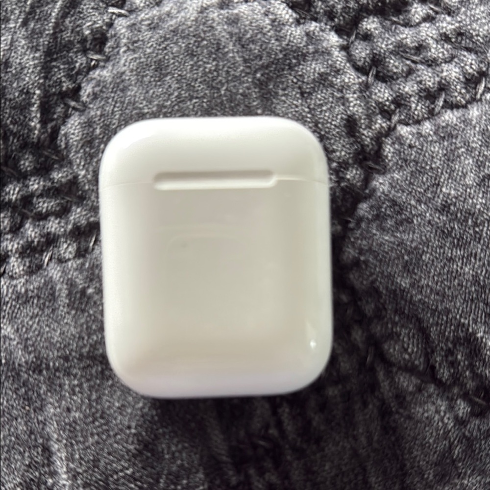 Apple AirPods first gen